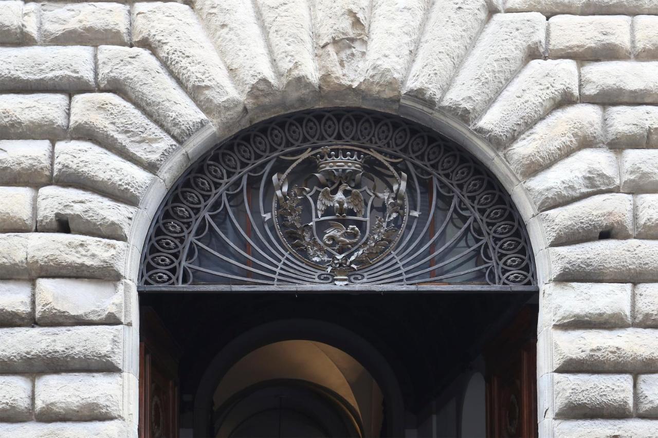 Apt. Ocra - Pauline Suites, Palazzo Borghese Флоренция Екстериор снимка
