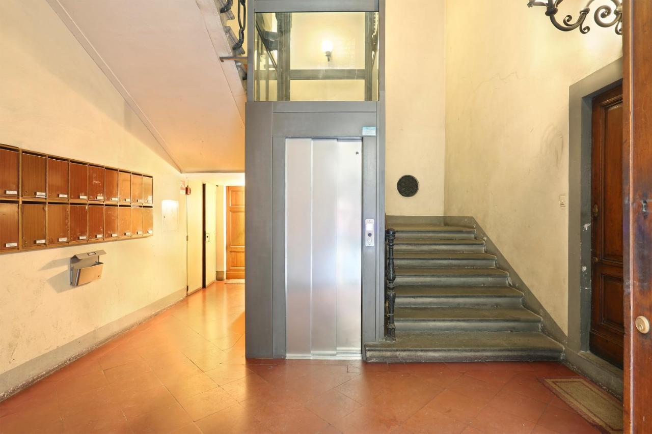 Apt. Ocra - Pauline Suites, Palazzo Borghese Флоренция Екстериор снимка